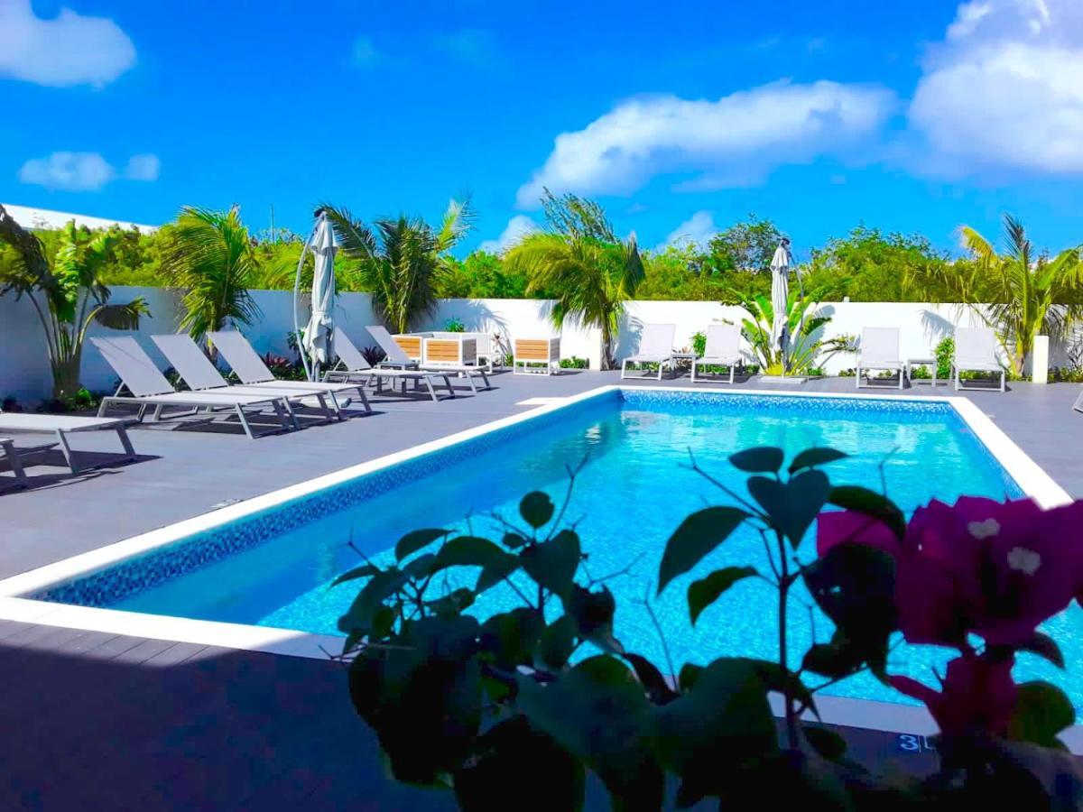 Seascape Hotel The Bight Settlements Экстерьер фото