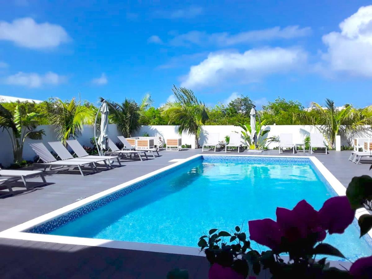 Seascape Hotel The Bight Settlements Экстерьер фото